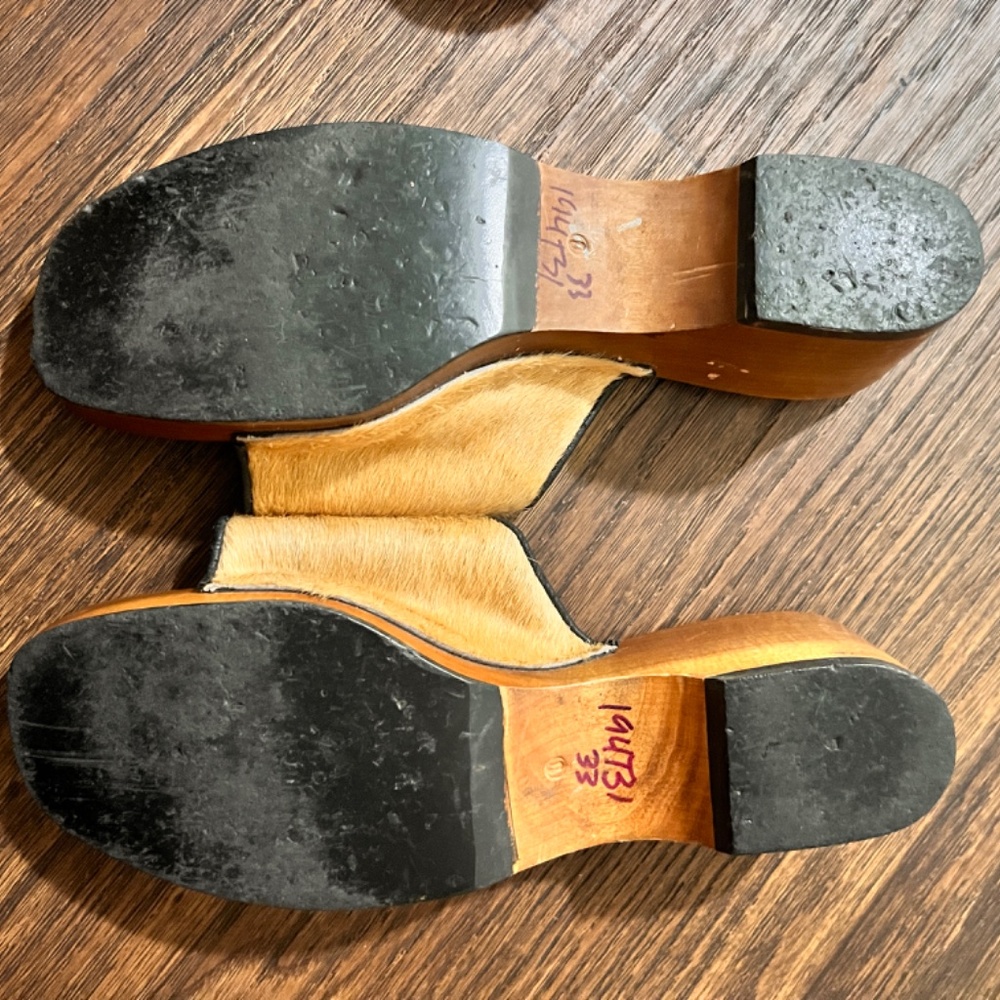 Mules - Picture 3 of 3